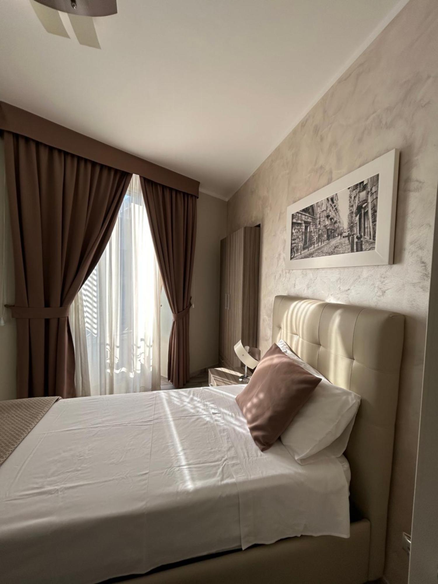 B&B Napoli Centrale N 74 Exterior photo